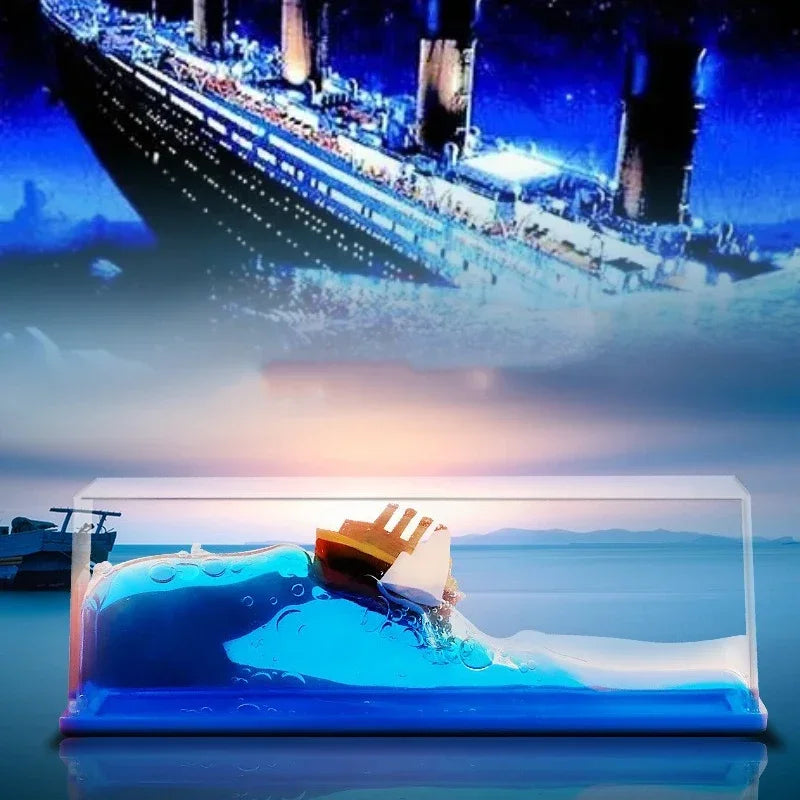 Titanic Floating Ship Liquid Drift Bottle – Unique Home & Desk Decor