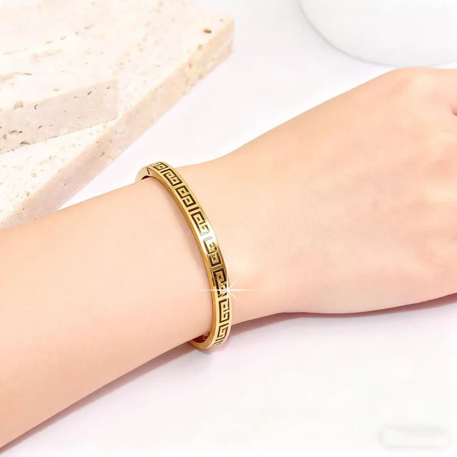 Aurelia Heritage Bangle