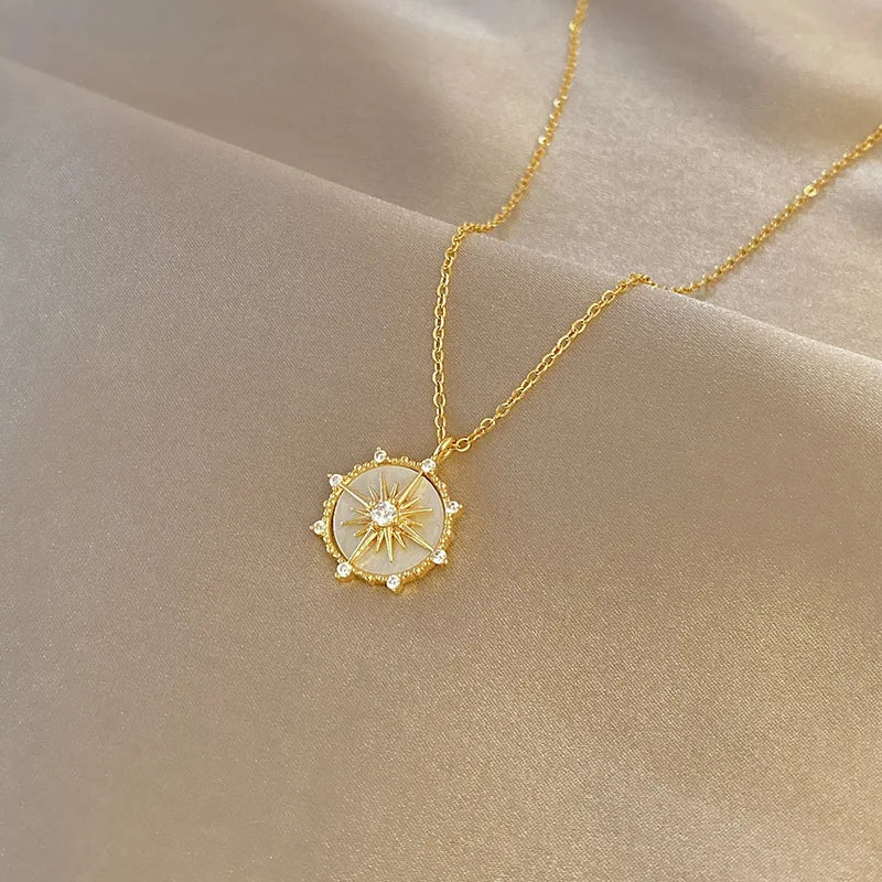 Luxe Shell Blossom Necklace
