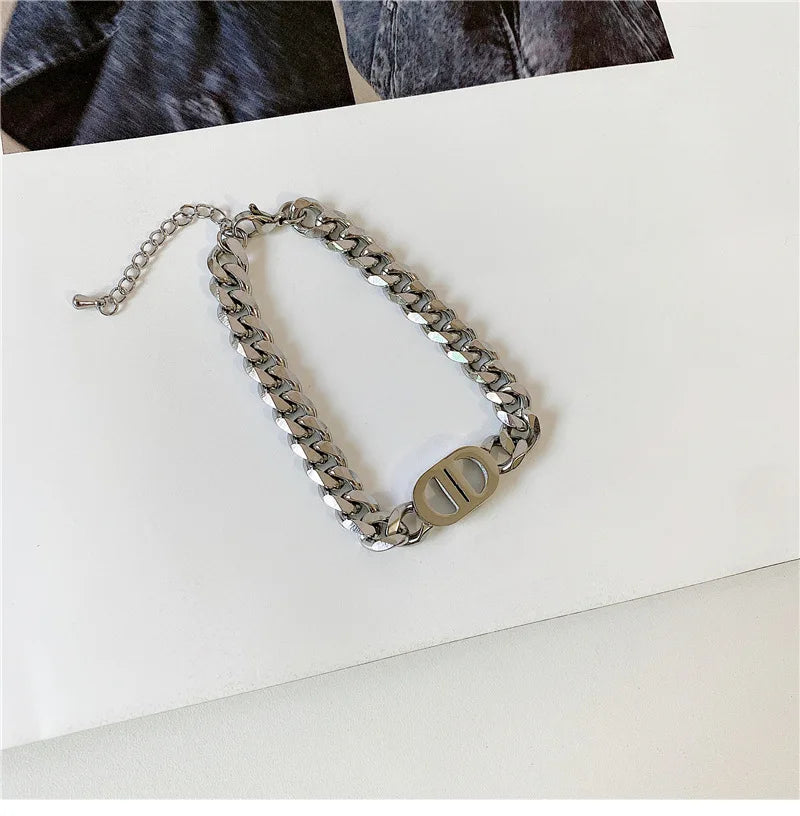 Charmé Gold Bracelet