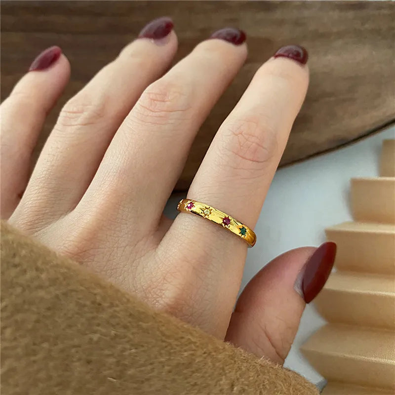 Aurora Star Ring Set