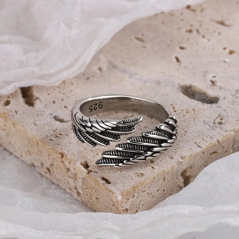 Vintage Feather Charm Ring