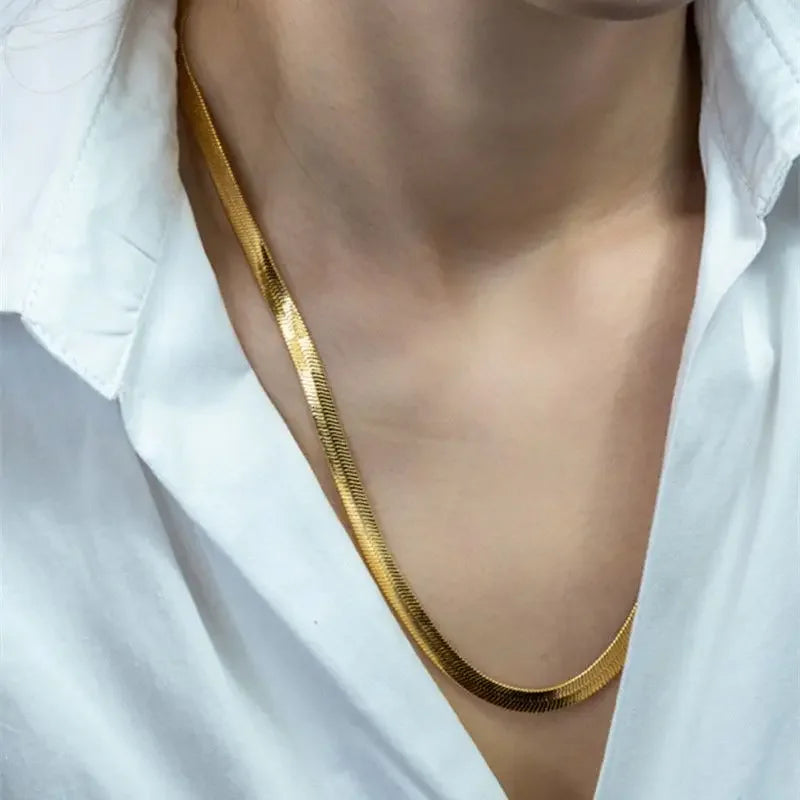 Aurora Flat Necklace