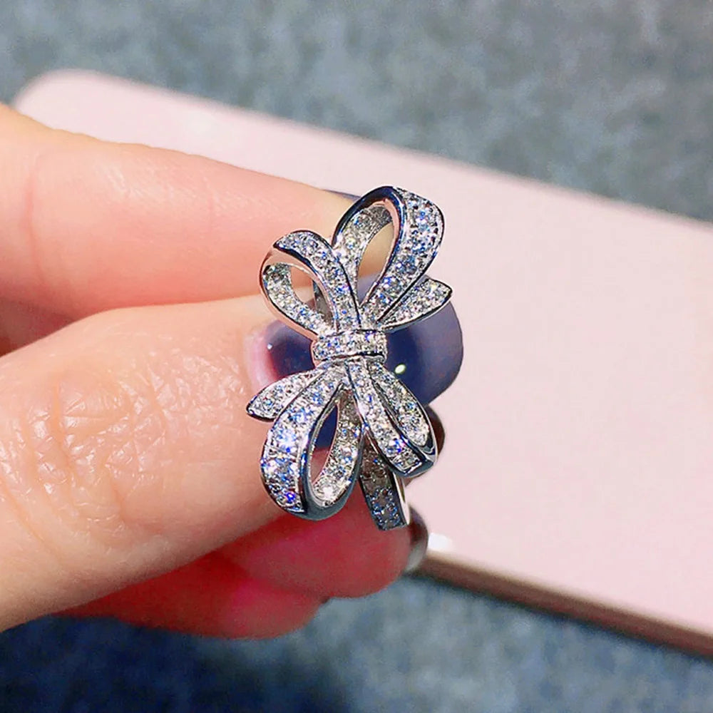 Romance Bow Zircon Ring