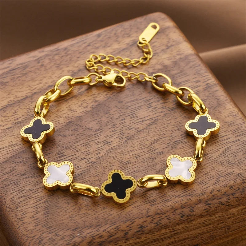 Velora Clover Shine Bracelet