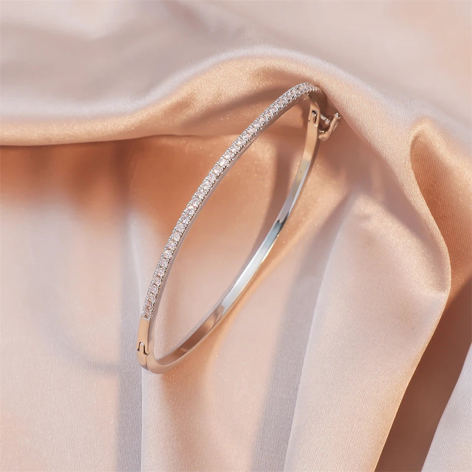 Elegance Line Bangle