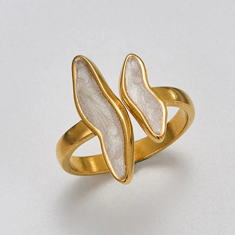 Sculpted Wave Enamel Ring