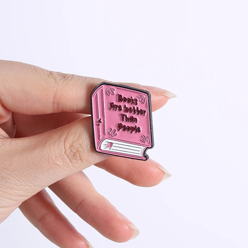 Read & Dream Pin