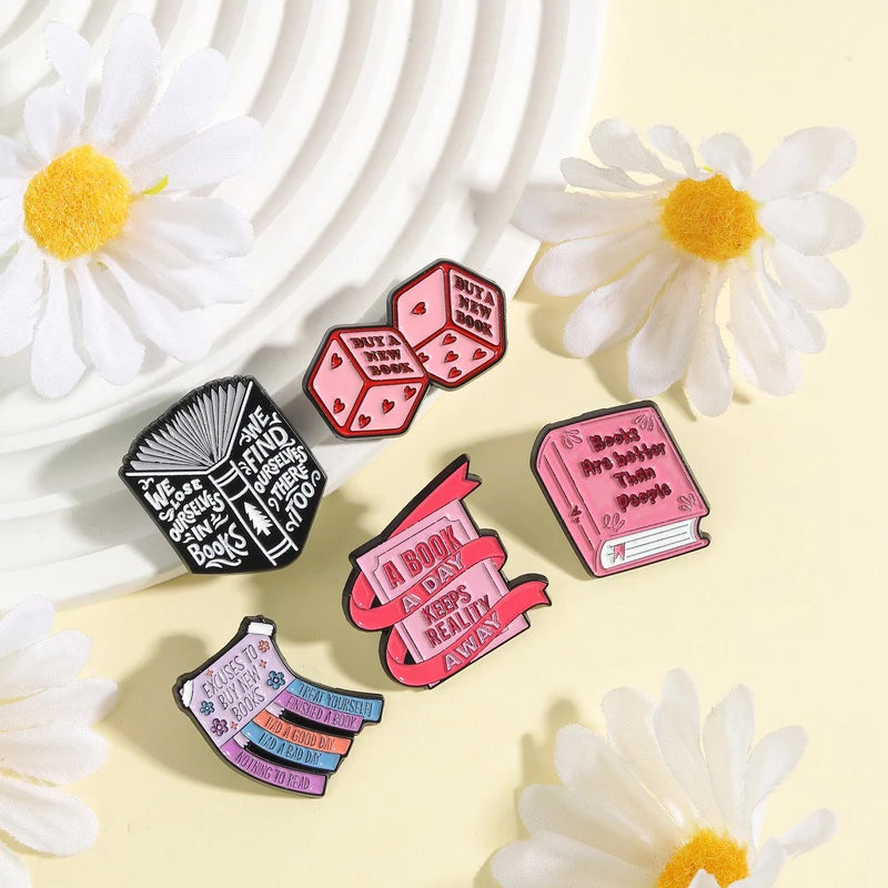 Read & Dream Pin