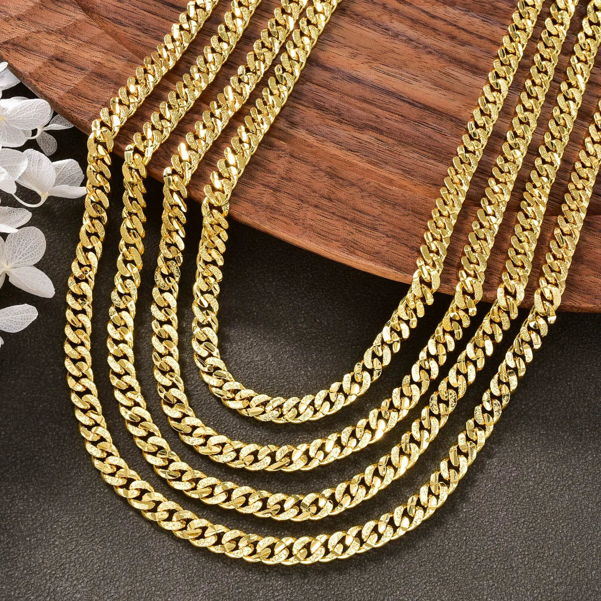 Royal Link Necklace