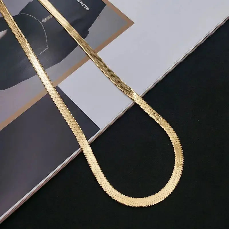 Aurora Flat Necklace
