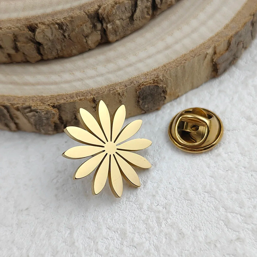 Aurelia Sunflower Brooch
