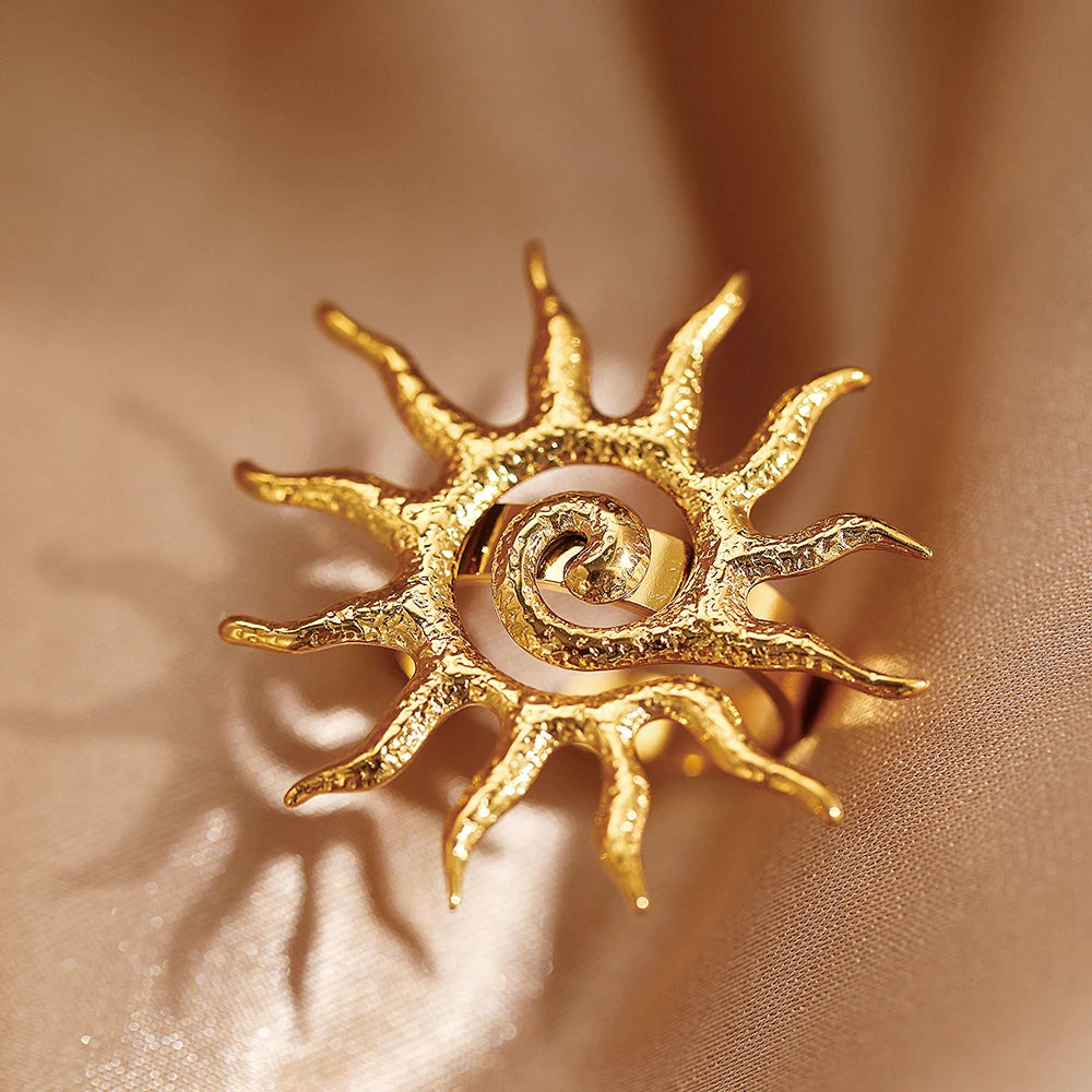Solara Spiral Ring