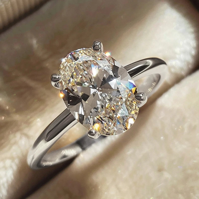 Royal Shine Oval Ring