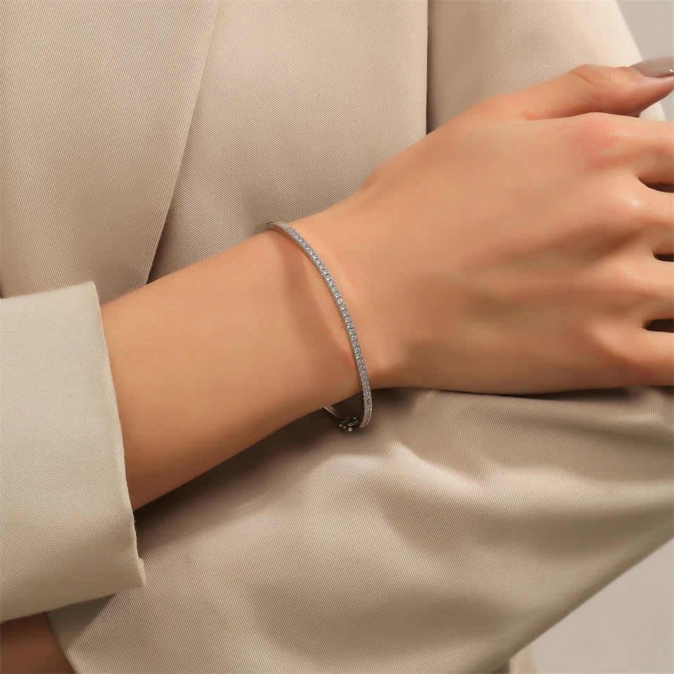 Elegance Line Bangle