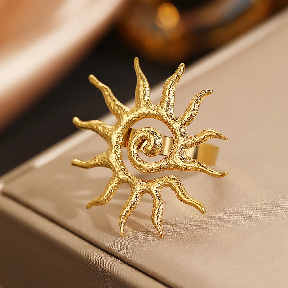 Solara Spiral Ring