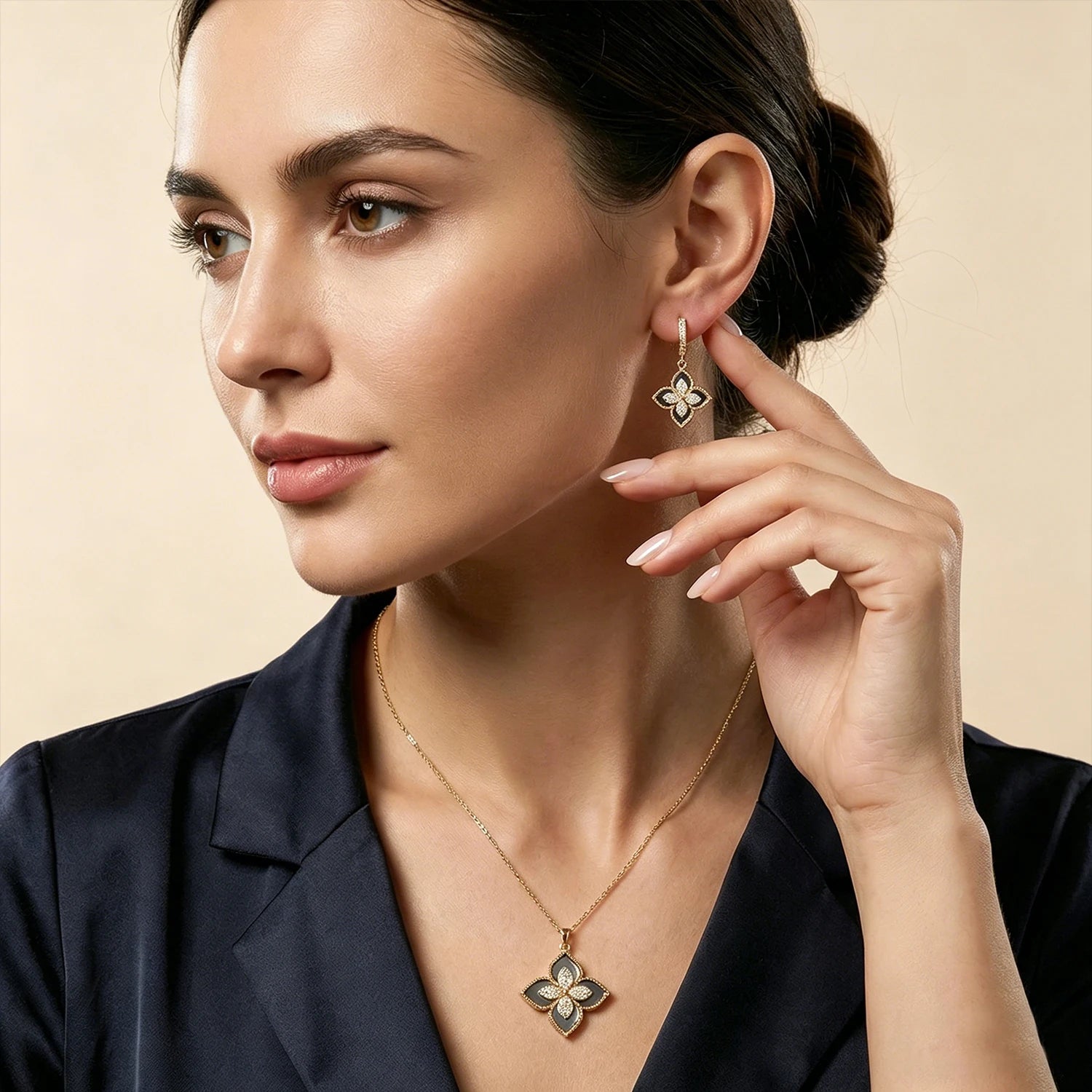 Royal Clover Jewelry Set