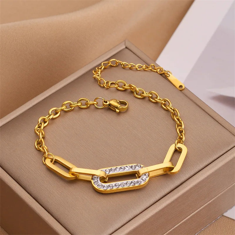Celestia Gold Chain Bracelet
