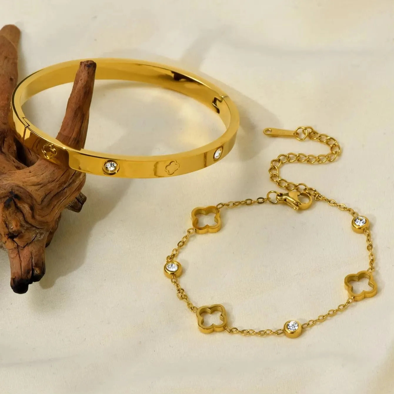 Clover Crystal Bracelet Set