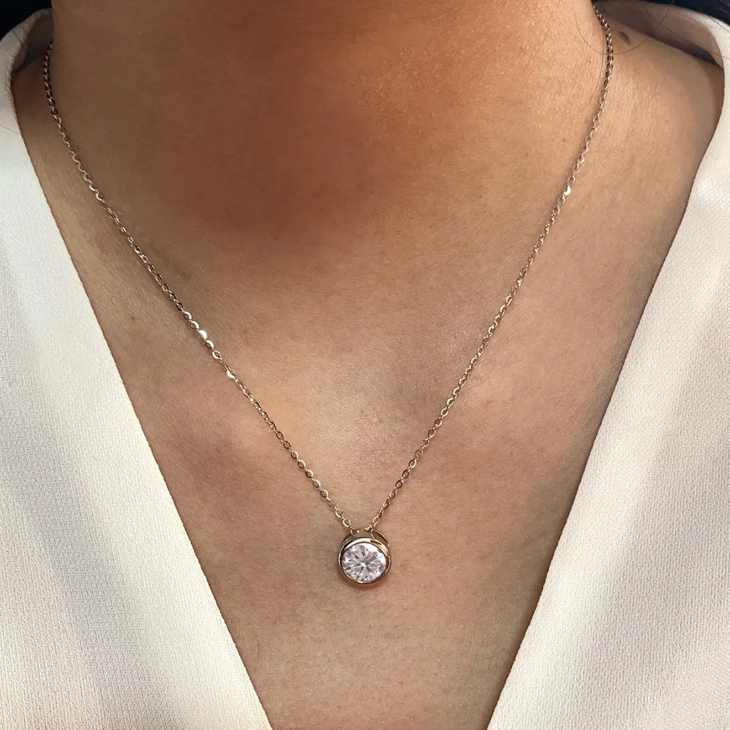 Velmora Elegance Necklace