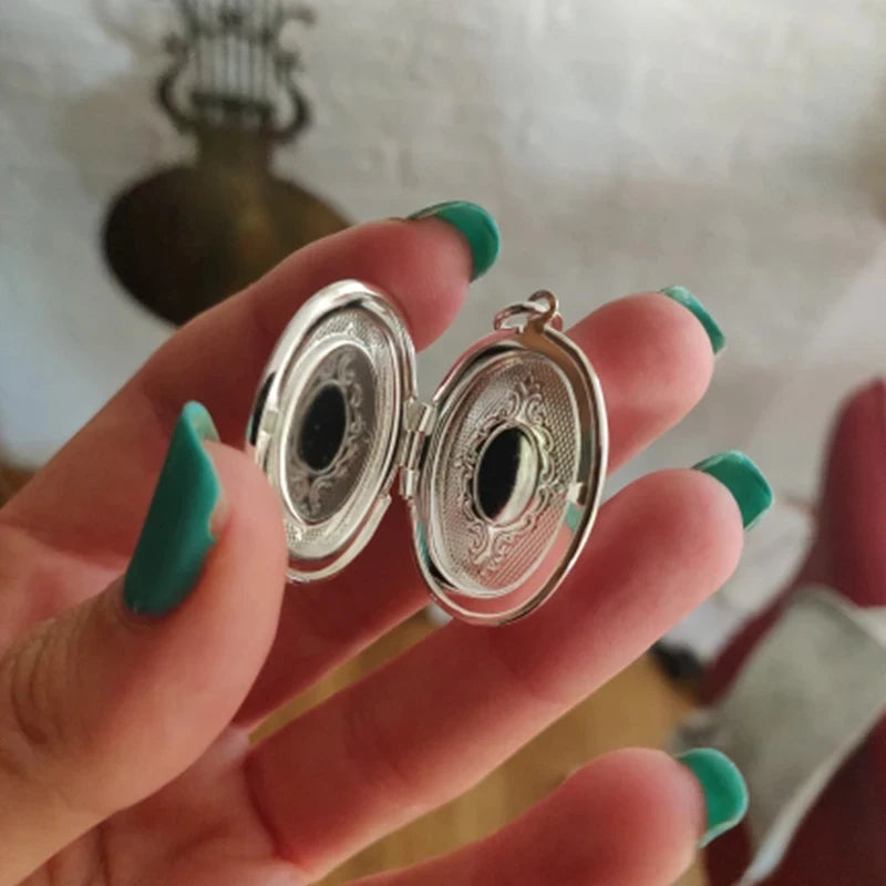 925 Sterling Silver Memory Locket Necklace