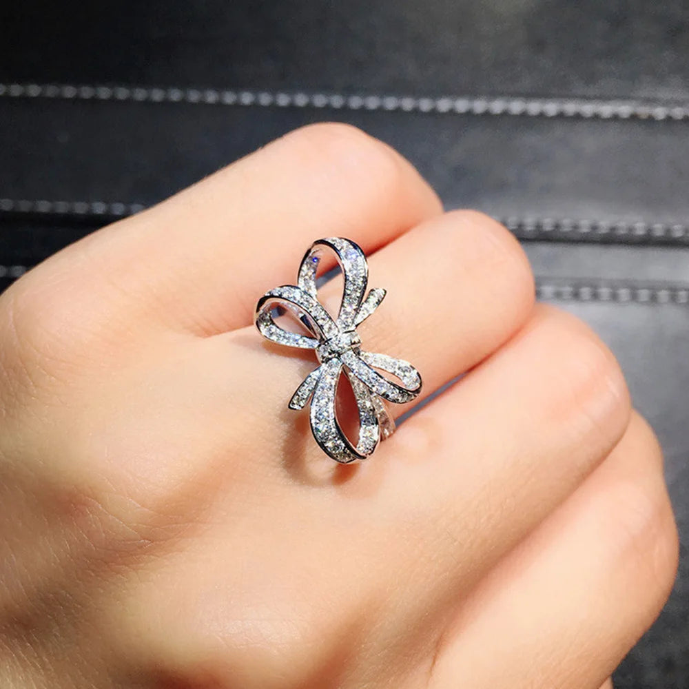 Romance Bow Zircon Ring