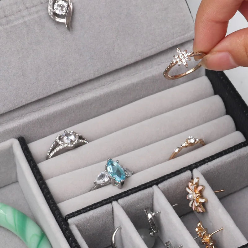 Velora Travel Jewelry Box