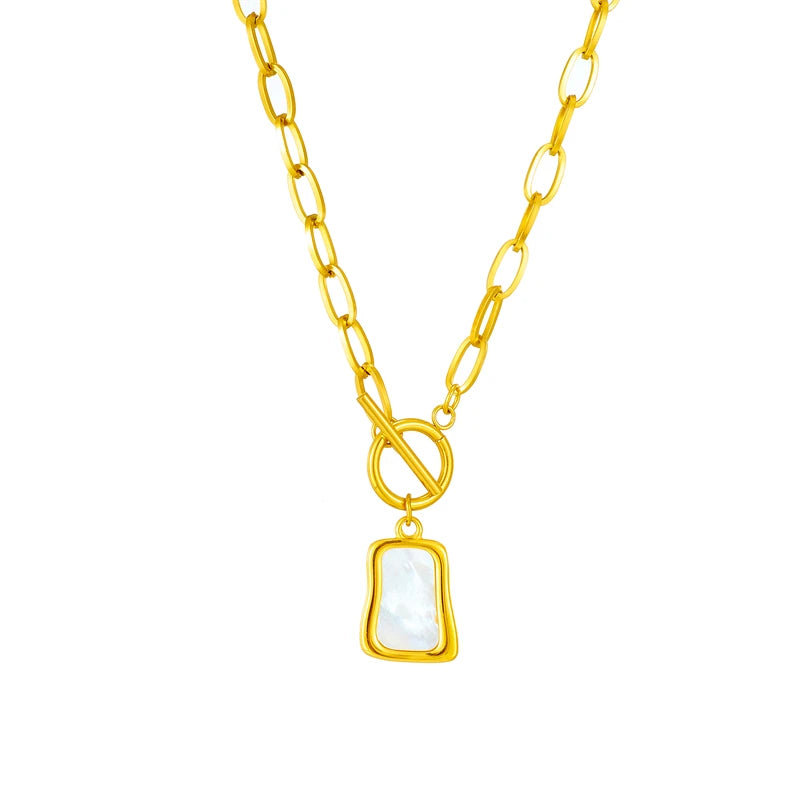 Aura Pearl Necklace