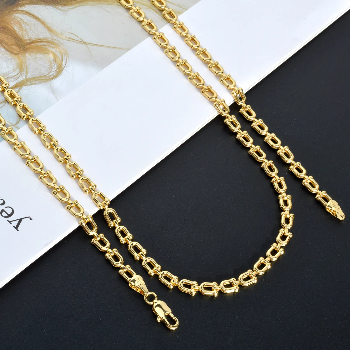 Urban Luxe U-Link Chain Necklace