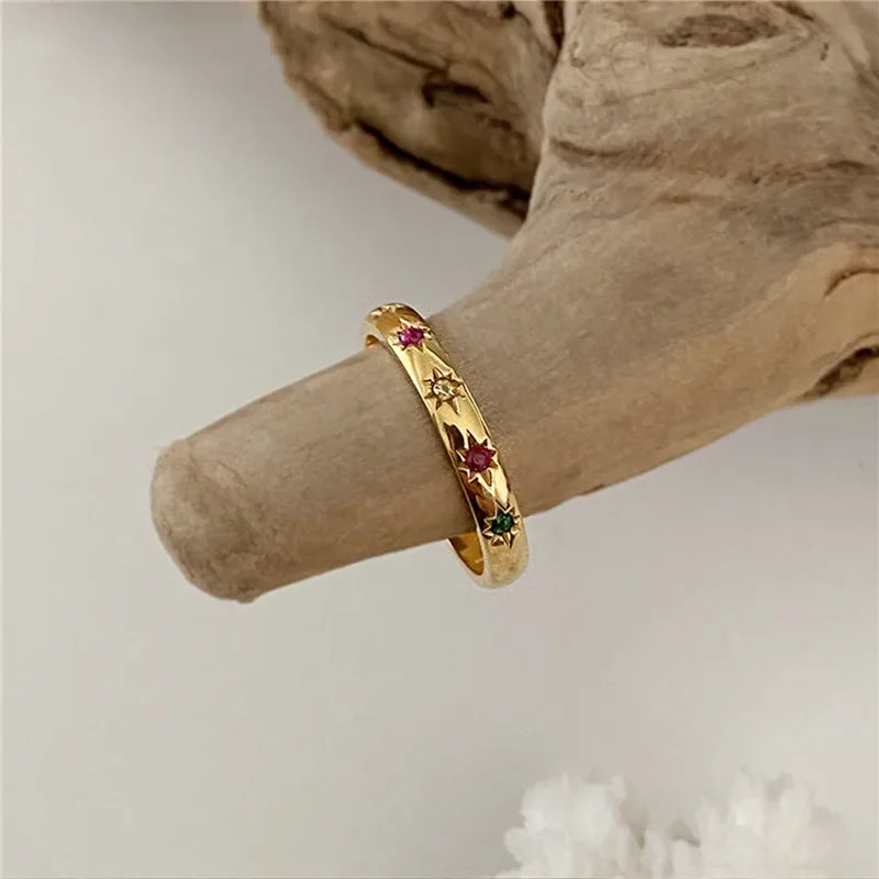 Aurora Star Ring Set