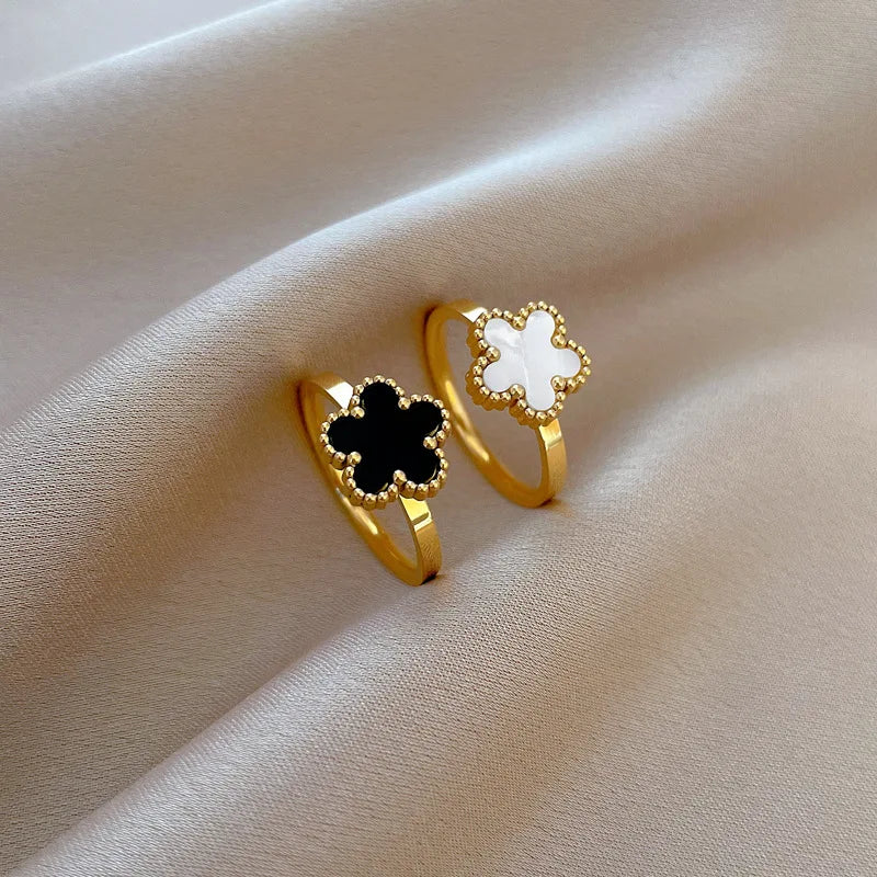 PlumPetal Elegance Ring