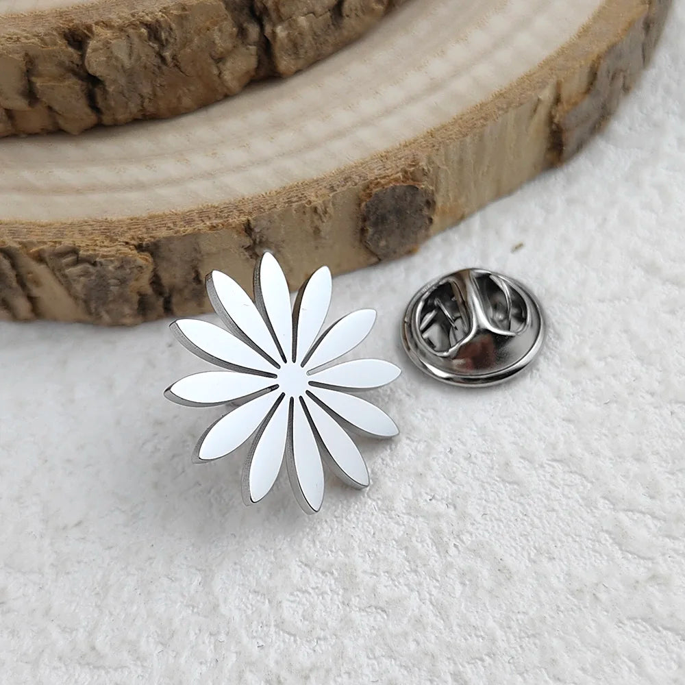Aurelia Sunflower Brooch