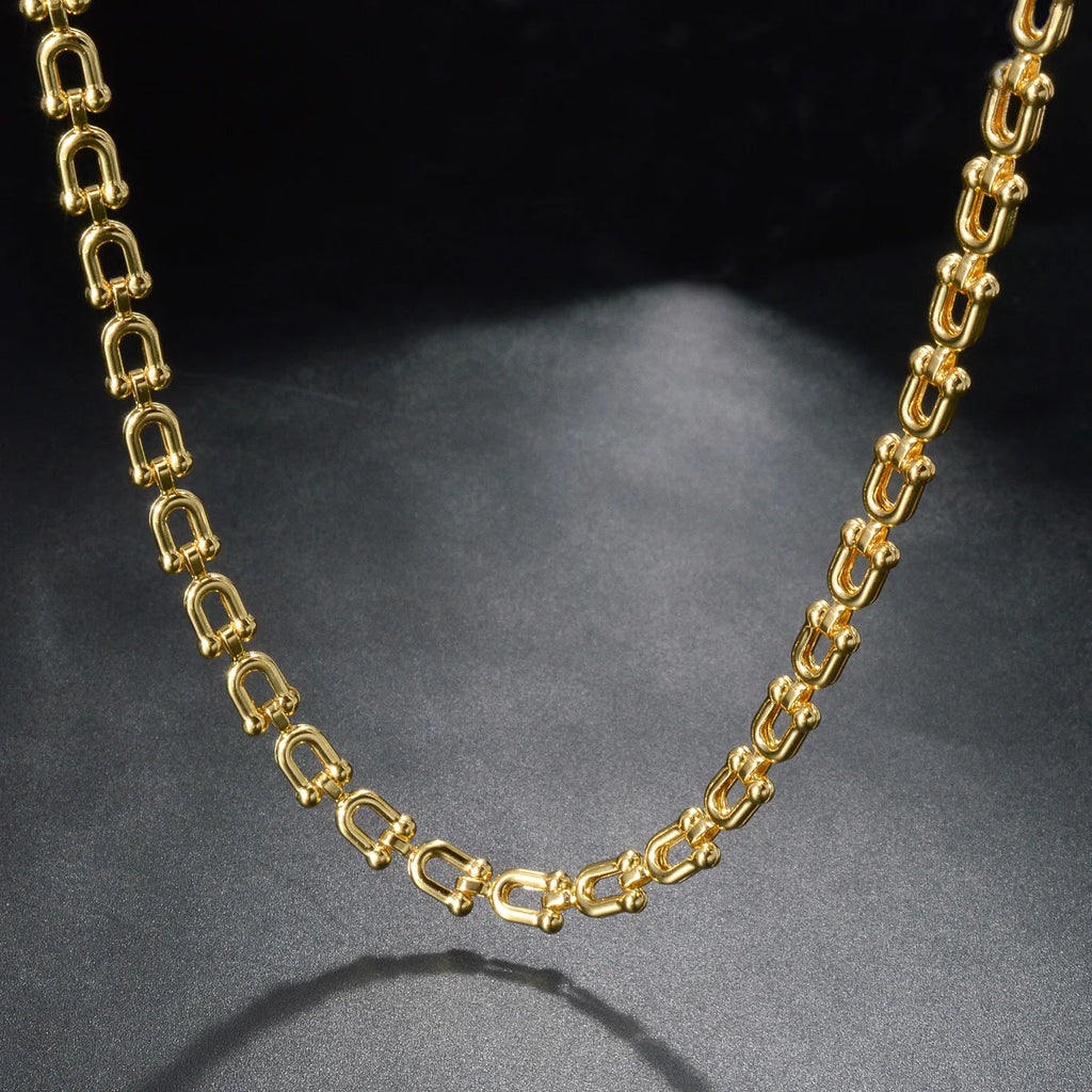 Urban Luxe U-Link Chain Necklace
